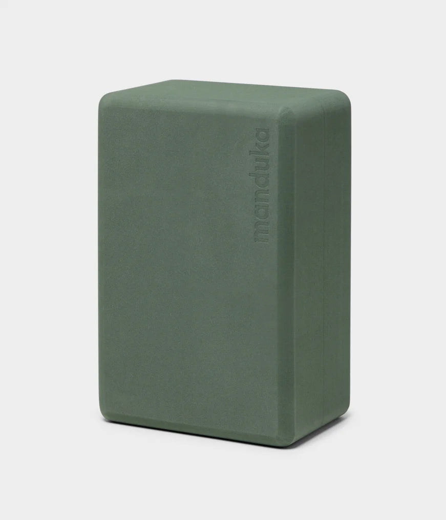 Manduka Recycelter Schaumstoff-Yoga Block