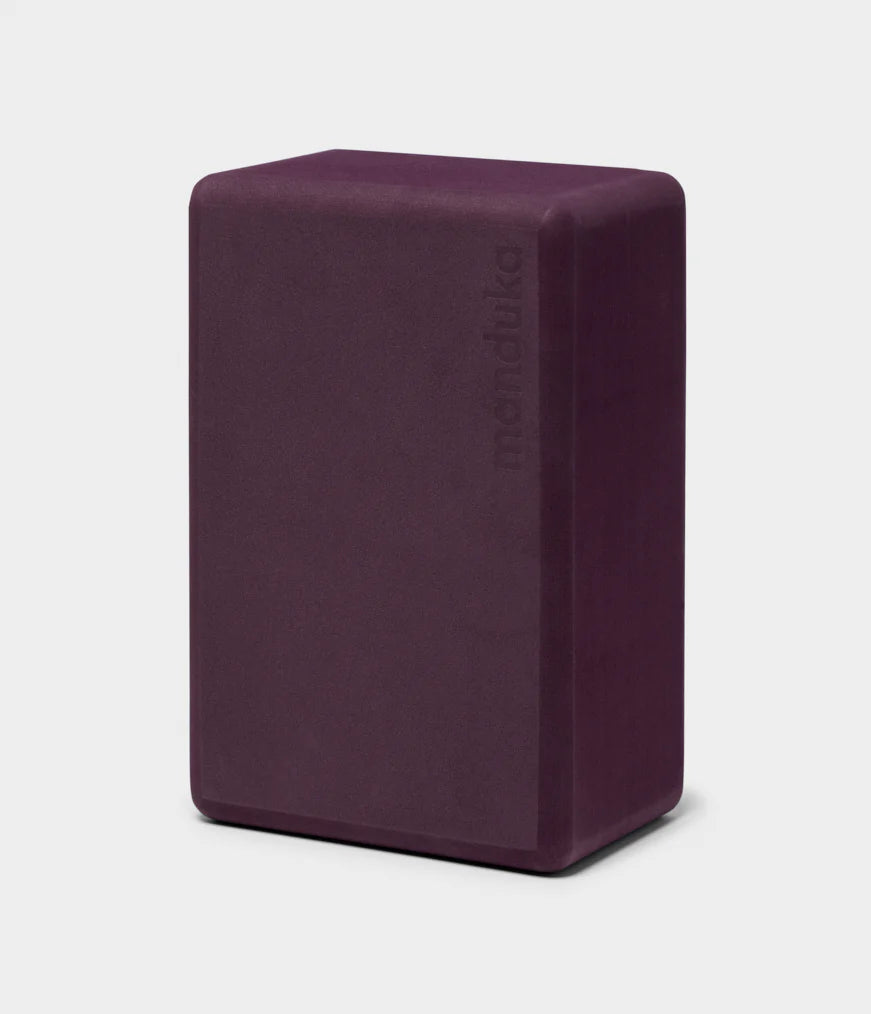 Manduka Recycelter Schaumstoff-Yoga Block