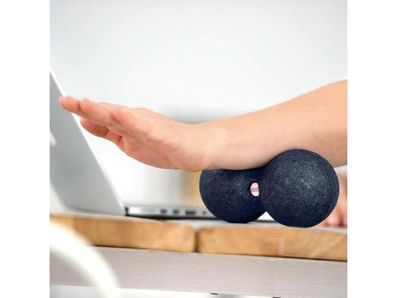 SISSEL Myofascia Double Ball klein Ø 8 cm - Kali-Shop